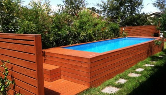 container-pool-2