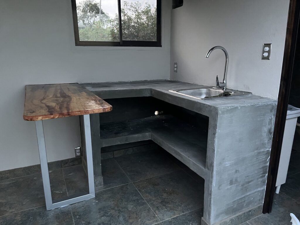 container homes kitchens Costa Rica